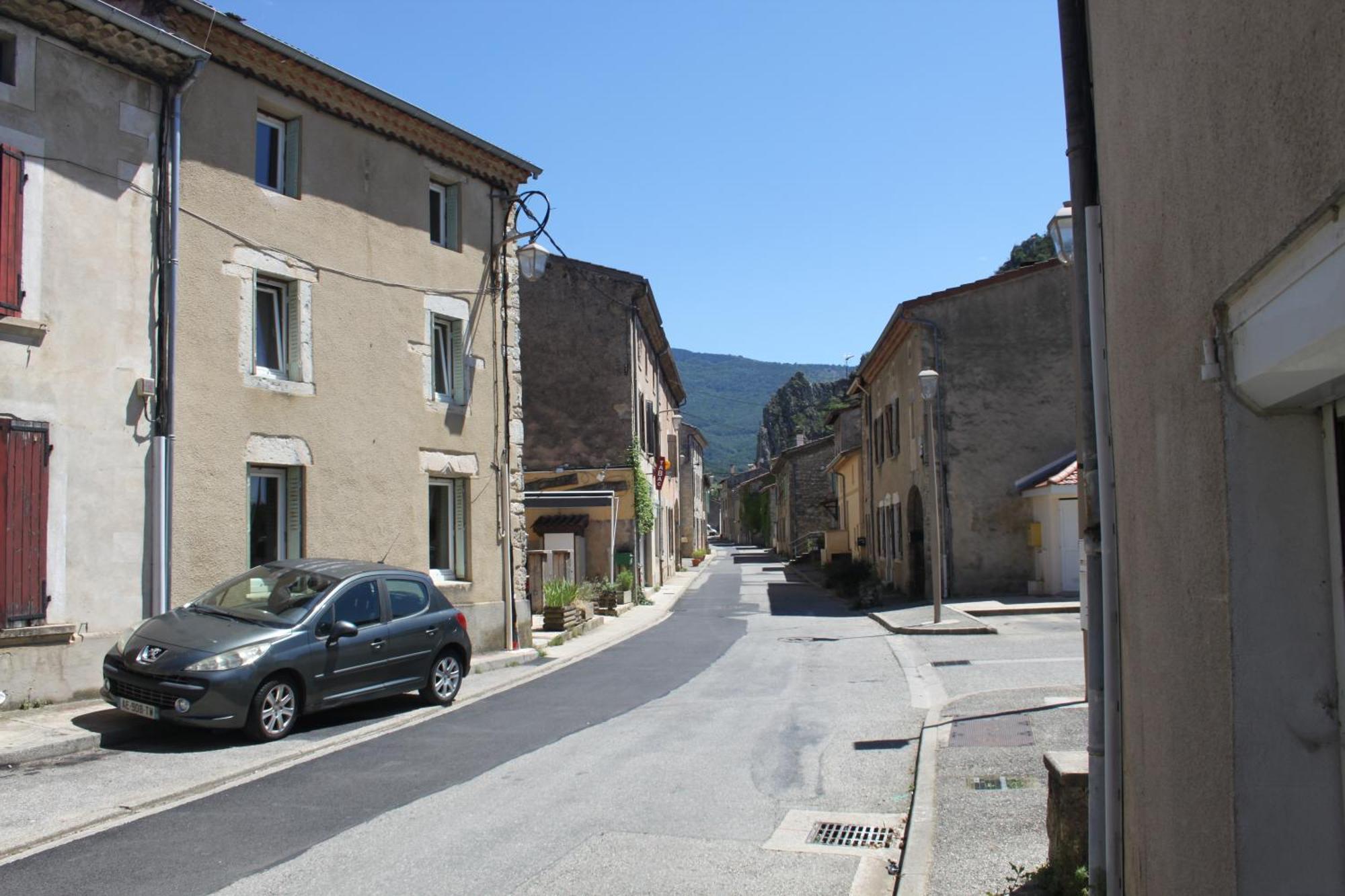 Comfortable Village Apartment In Barbieres With Access To Large Garden With Beautiful Views Bagian luar foto